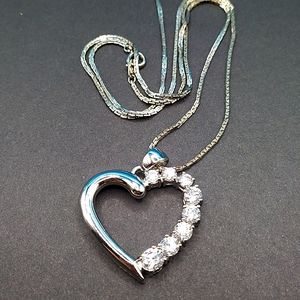 Rhinestone heart necklace